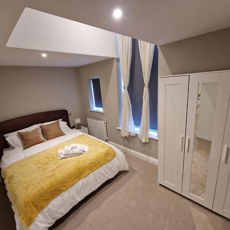 Vila Stunning Newbuilt 3 Bed House Sleeps 9 Edmonton Exteriér fotografie